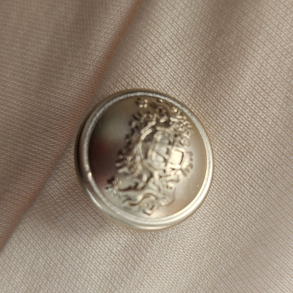 Massimo Dutti Button Shoulder Cream Jersey Top NWT - Picture 6 of 9